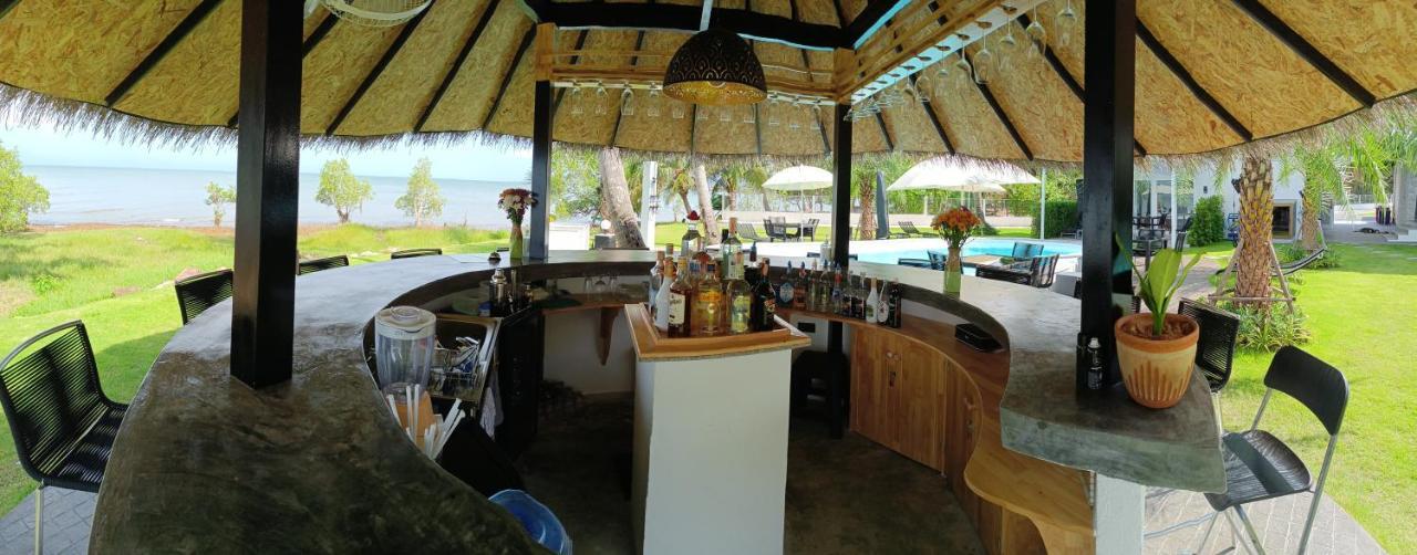 Beachfront Pool Villa And Apartment Κο Τσανγκ Εξωτερικό φωτογραφία
